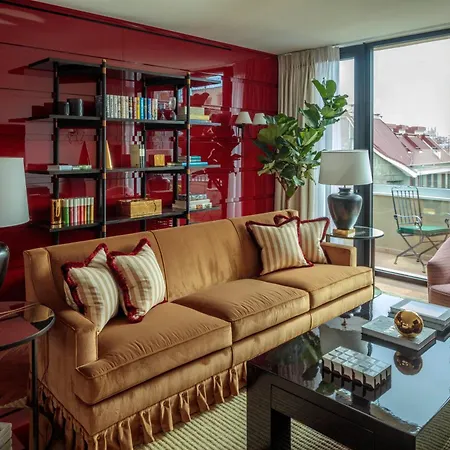 Rocco House Via Manzoni Milano